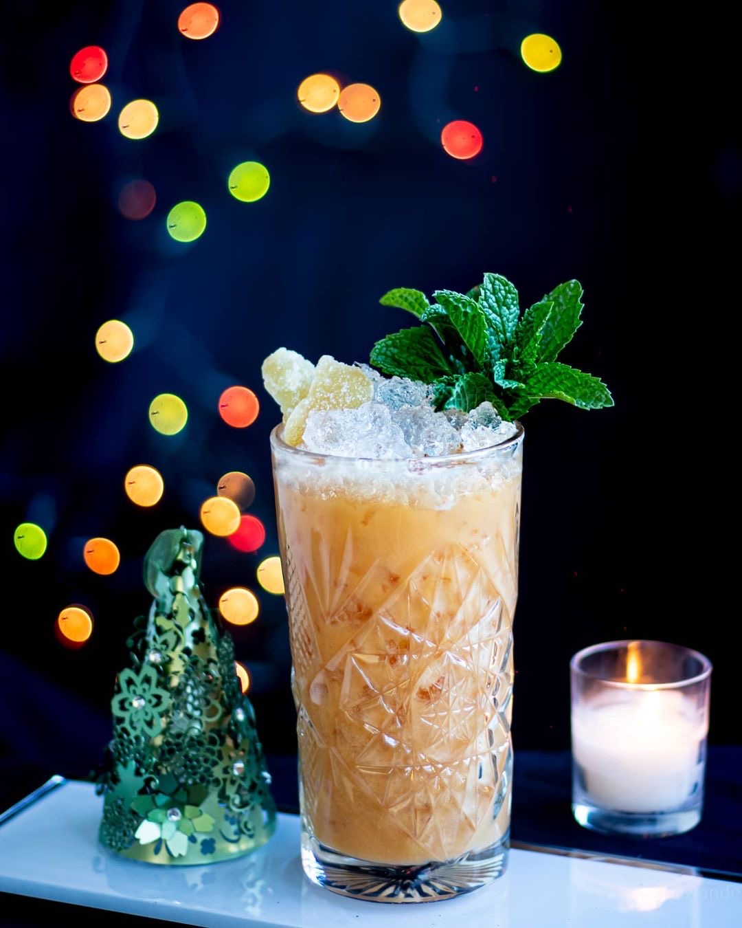 Frosty’s Feast by WanderingBarFly